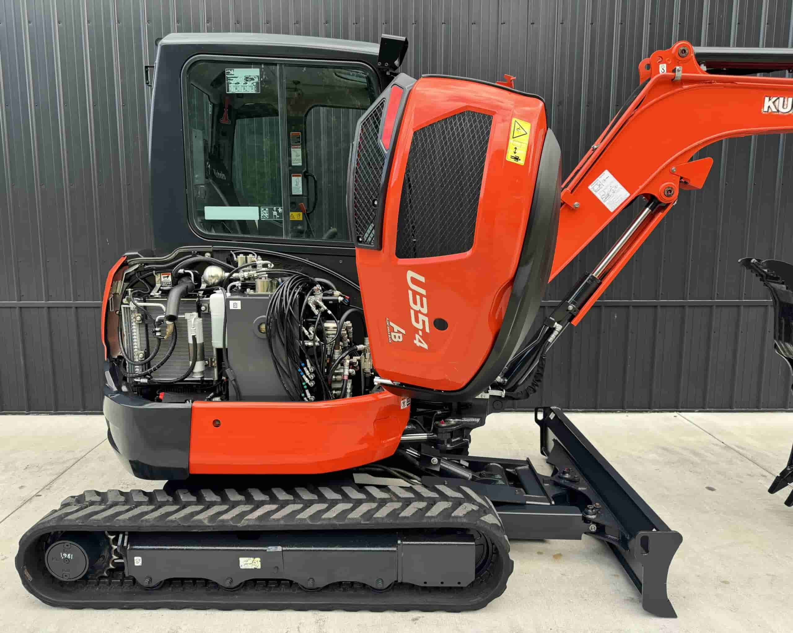 2019 KUBOTA U35-4
